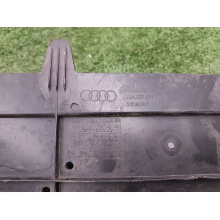 83A807611 RIPARO SOTTOPARAURTI ANTERIORE AUDI Q3 2° (DAL 2018 IN POI >) 2.0 TDI