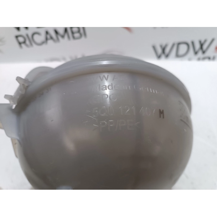 5Q0121407M VASCHETTA CONTENITORE ACQUA AUDI Q3 2° (DAL 2018 IN POI >) 2.0 TDI