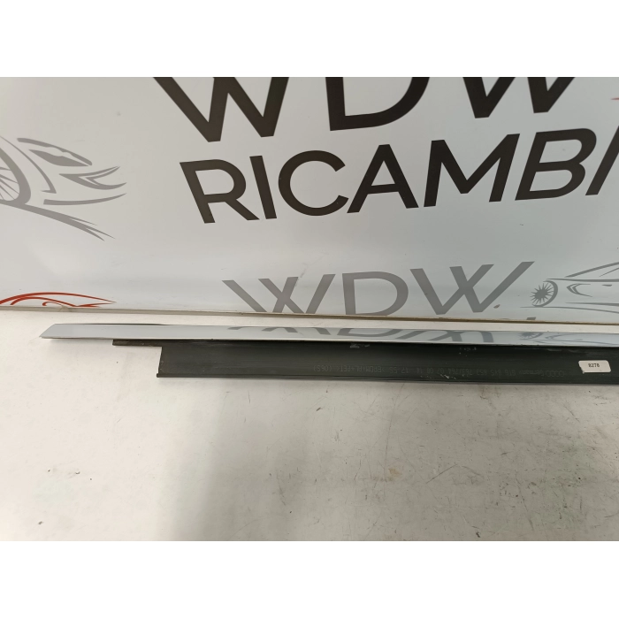 8V5853763C RASCHIAVETRO CROMATURA PORTA POSTERIORE SINISTRO SINISTRA AUDI A3 8V