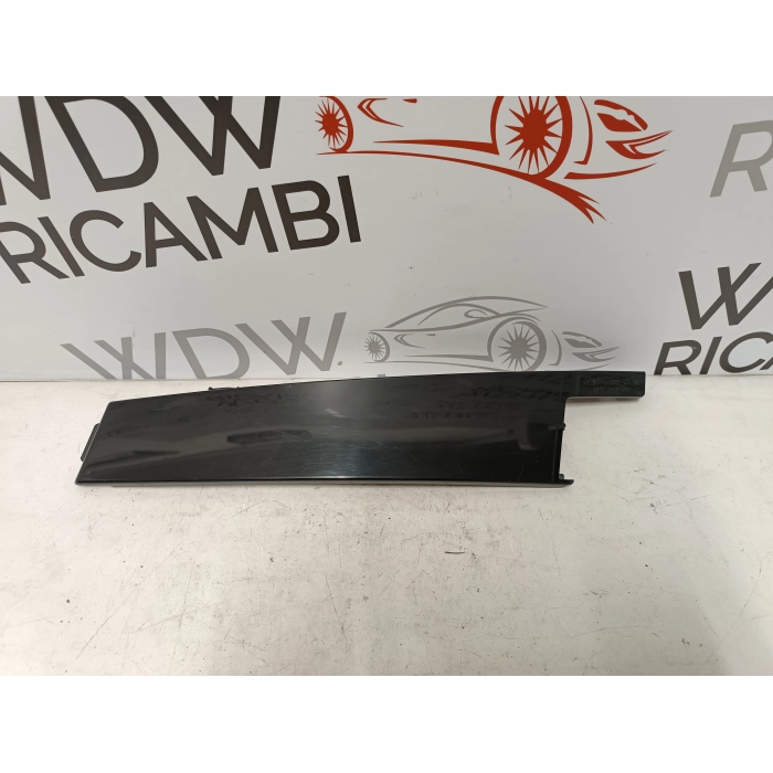 a1767220328 MODANATURA RIVESTIMENTO ANTERIORE DESTRO MERCEDES CLASSE A W176