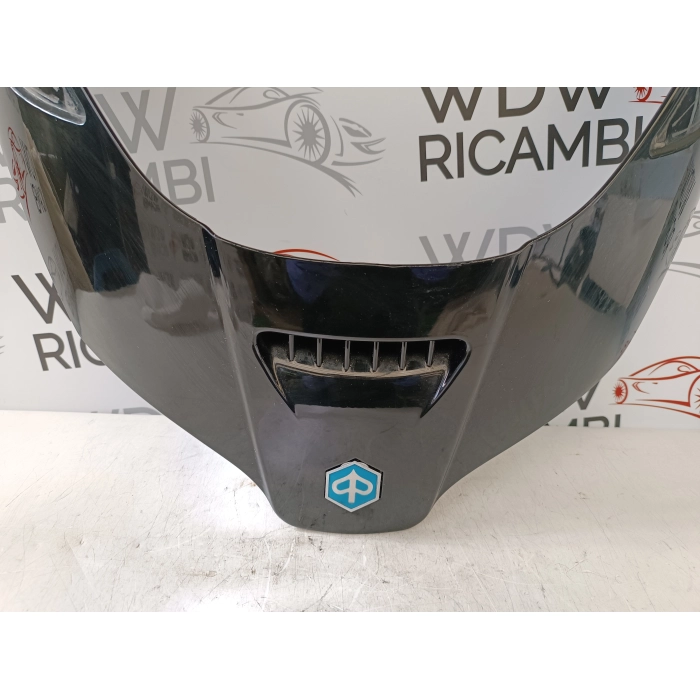 620989 CARENA SCUDO BOOMERANG CENTRALE ANTERIORE PIAGGIO X8 125 (2003\2012)