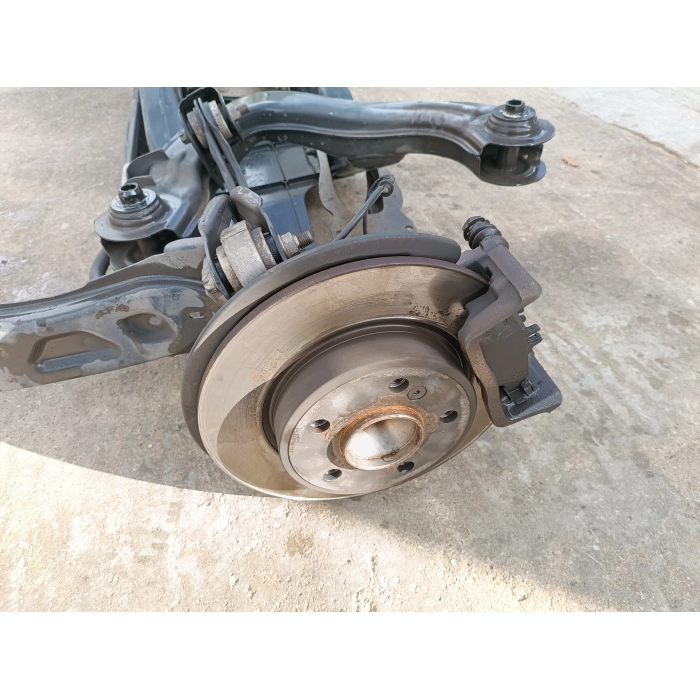 2463504101 PONTE ASSALE POSTERIORE POST MERCEDES CLASSE A W176 1.5 DIESEL (2012\2015) 2464101