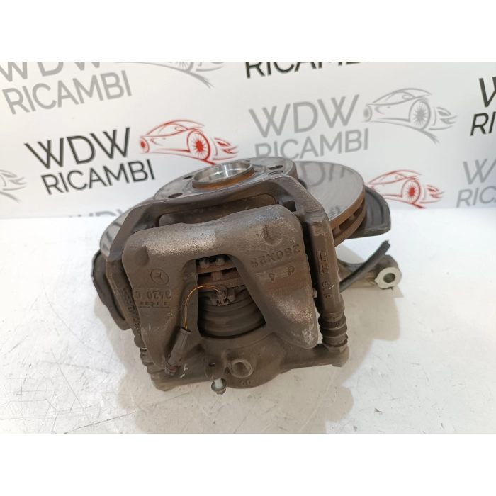 FUSELLO MOZZO MONTANTE ANTERIORE DESTRO MERCEDES CLASSE A W176 1.5 CDI (2012\2015)