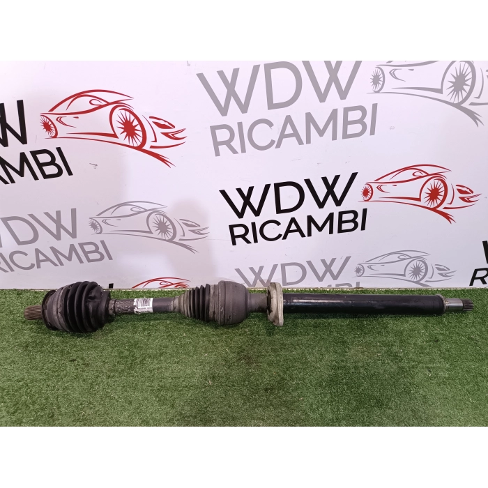 A2463309100 SEMIASSE SEMIALBERO ANTERIORE DESTRO MERCEDES CLASSE A W176 1.5 CDI (2012\2015)