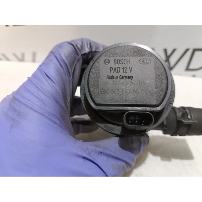 A0005000686 POMPA ACQUA AUSILIARE MERCEDES CLASSE A W176 1.5 CDI (2012\2015) 0392023206