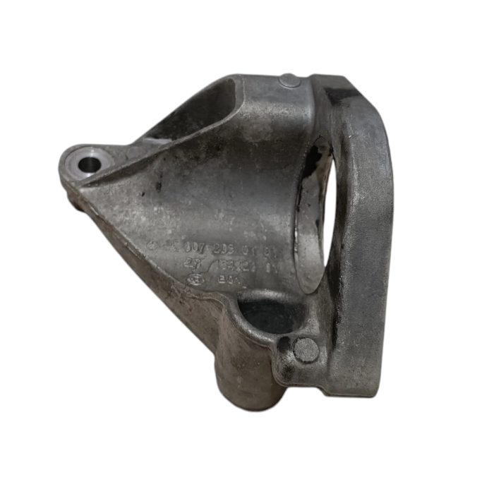 A6072050101 SUPPORTO STAFFA SEMIASSE ANTERIORE DX MERCEDES CLASSE A W176 1.5 CDI (2012\2015)