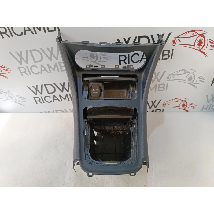 A1766807400 CORNICE MASCHERINA CONSOLE CENTRALE MERCEDES CLASSE A W176 1.5 CDI (2012\2015)