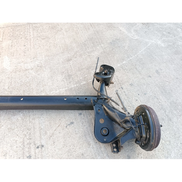 E14244RS0421 PONTE ASSALE POSTERIORE FORD FIESTA 6° 1.5 TDCI (2013\2017) EB64159