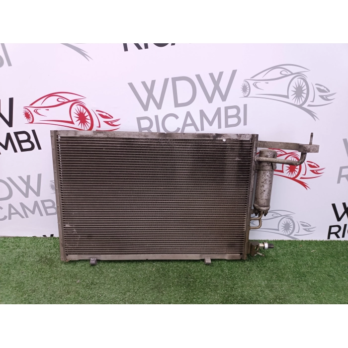 AV11-19710-FA RADIATORE CONDENSATORE CLIMA A\C FORD FIESTA 6° 1.5 TDCI (2013\2017)
