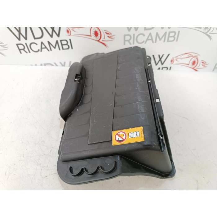 A2465410005 CARTER RIVESTIMENTO SUPERIORE BATTERIA MERCEDES CLASSE A W176 1.5 CDI (2012\2015)