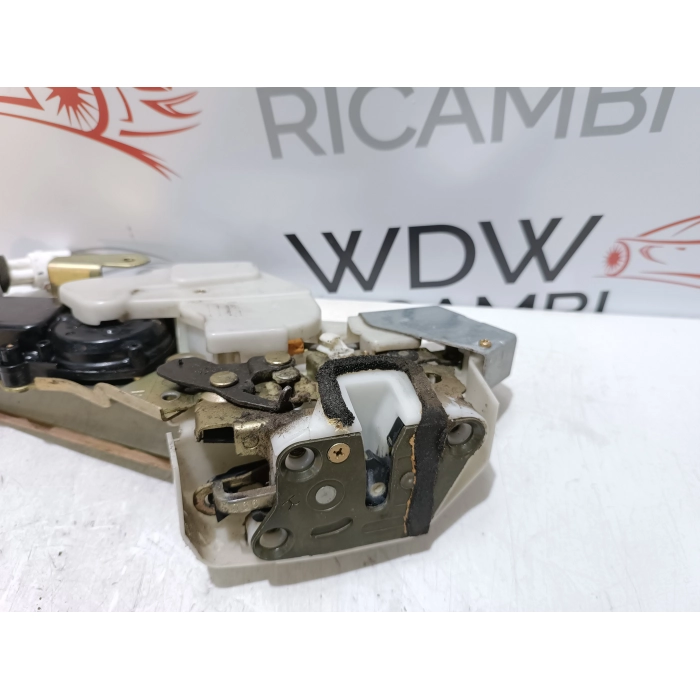 SERRATURA CHIUSURA PORTA POSTERIORE DESTRO OPEL AGILA A 1.2 (2000\2007)