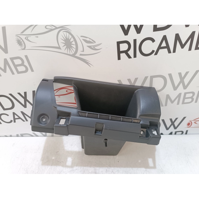 9670602877 SCATOLA RIVESTIMENTO PORTAOGGETTI CITROEN DS5 2.0 HDI (2011\2015)