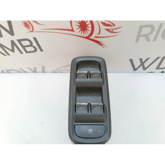 EN1514A132AA PULSANTIERA ALZAVETRO PORTA ANTERIORE SINISTRO FORD ECOSPORT 2° 1.0 (2012\2016)