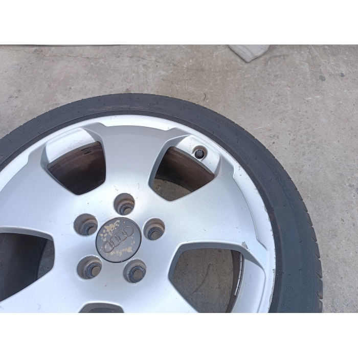 8P0601025C 4 CERCHI IN LEGA DA 17 CON GOMMA AUDI A3 8P 2.0 TDI 2003\2007 7.5JX17H2 ET56