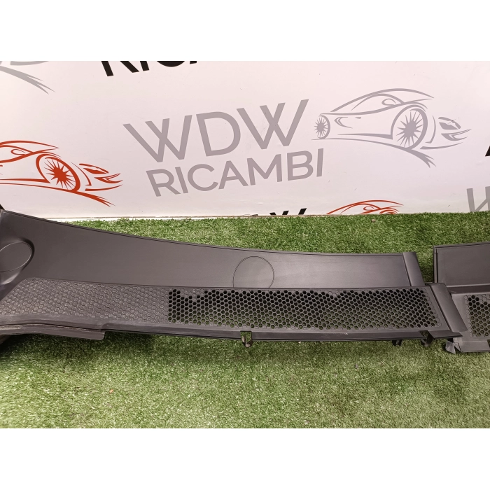 98347052XT GOCCIOLATOIO COMPLETO PARABREZZA PEUGEOT 5008 GT LINE 1.5 2020\2023 98362005XT