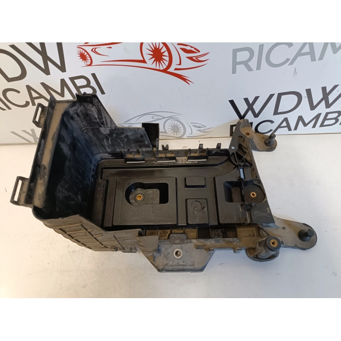 1K0915333C ALLOGGIO SUPPORTO PORTA BATTERIA AUDI A3 8P 2.0 TDI 2003\2007