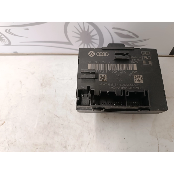 8X0959795C CENTRALINA PORTA POSTERIORE POST SINISTRO - DESTRO AUDI Q3 2011-2019 8U