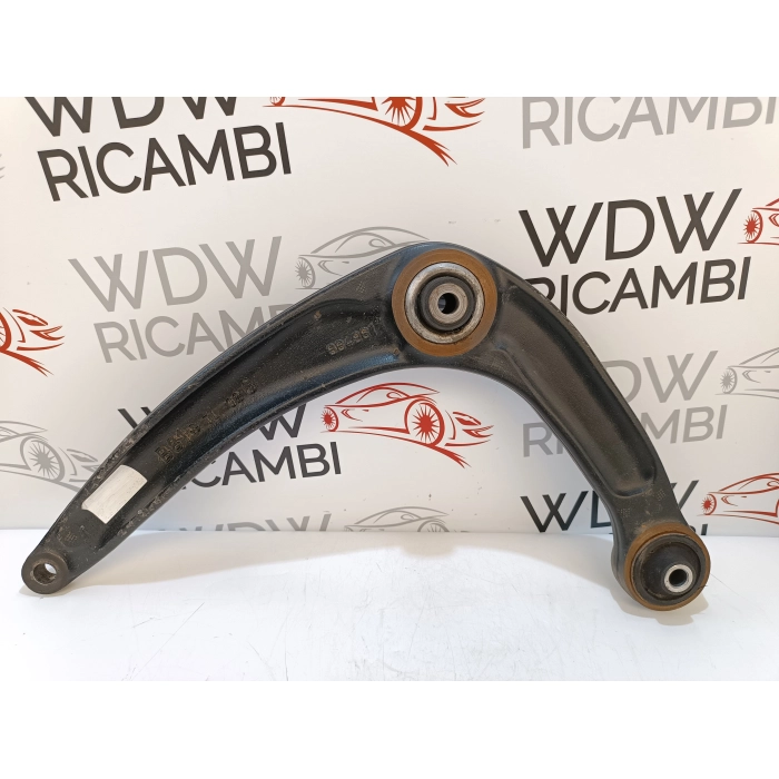 BRACCIO OSCILLANTE ANTERIORE SINISTRO CITROEN DS5 2.0 HDI (2011\2015) 884981