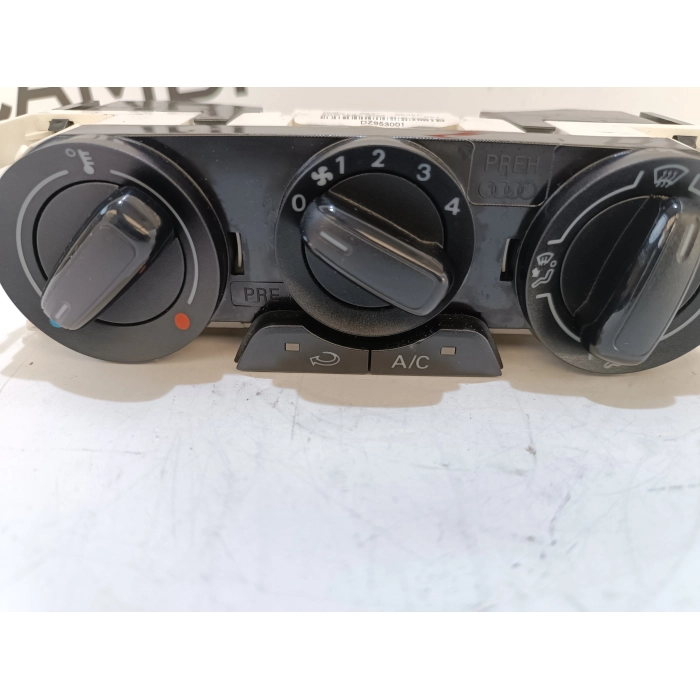 8XA820045 CENTRALINA GRUPPO COMANDI CLIMA A\C AUDI A1 1.4 TDI S LINE (2015\2018)