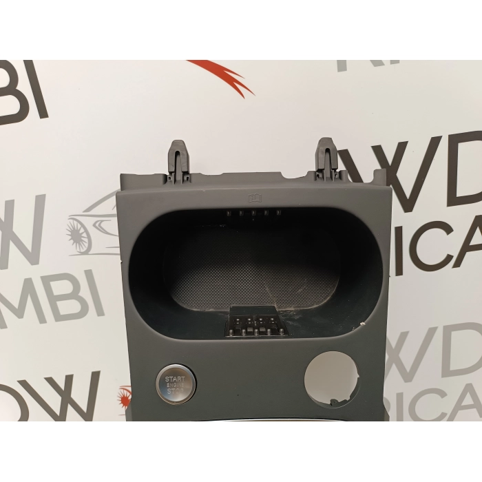 8U0905217C PULSANTE START STOP TUNNEL CENTRALE COMPLETO AUDI Q2 2016-2025 81B864261A