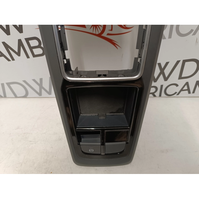 8U0905217C PULSANTE START STOP TUNNEL CENTRALE COMPLETO AUDI Q2 2016-2025 81B864261A