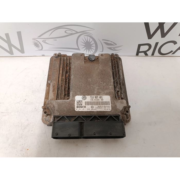 7L0907401 - 0281011960 CENTRALINA ECU MOTORE VW TOUAREG 3.0 TDI V6 (2002\2007)