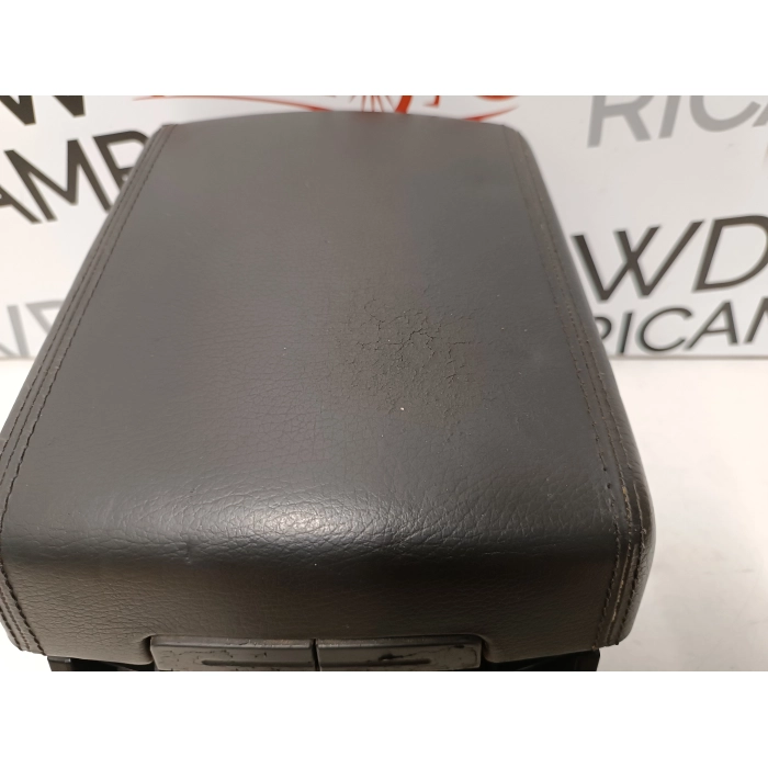 7L6863762 BRACCIO BRACCIOLO CENTRALE VW TOUAREG 3.0 TDI V6 (2002\2007) IN PELLE