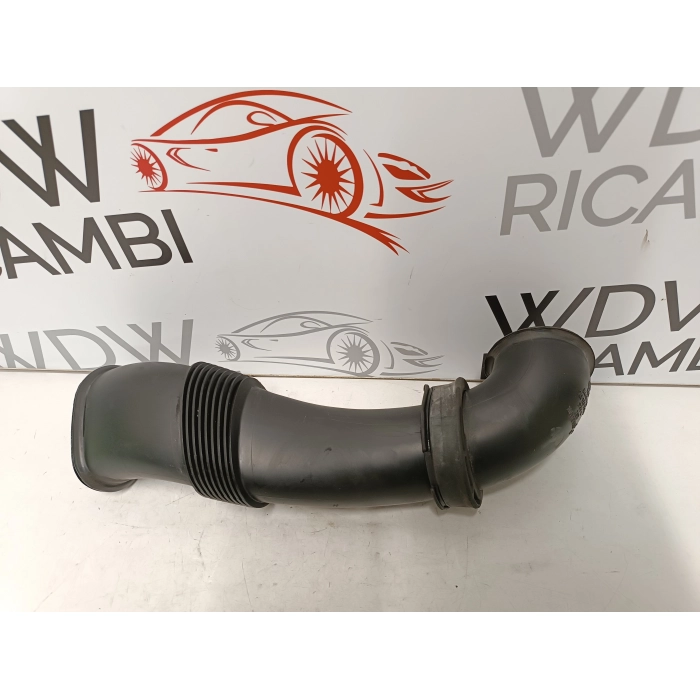 7L6129752B MANICOTTO TUBO FILTRO ARIA VW TOUAREG 3.0 TDI V6 (2002\2007) 7L6129609C