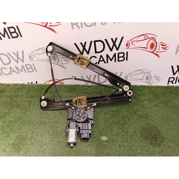 2Q1959405E ALZAVETRO MOTORINO ANTERIORE SINISTRO VW POLO (AW1 \ F) DAL 2017 IN POI >