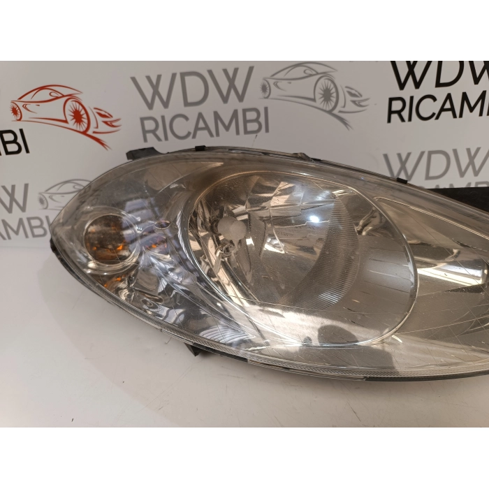 A1698200261 FARO PROIETTORE ANTERIORE DESTRO MERCEDES CLASSE A (W169) 2004\2012 0301197202