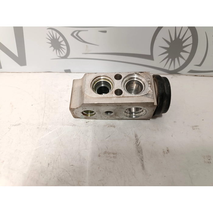 F108007AA ALETTROVALVOLA TUBO TUBI ARIA CONDIZIONATA CLIMA HYUNDAI I10 1.1 (2007\2010)