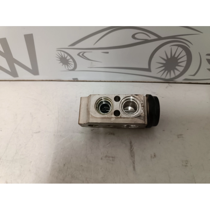 F108007AA ALETTROVALVOLA TUBO TUBI ARIA CONDIZIONATA CLIMA HYUNDAI I10 1.1 (2007\2010)