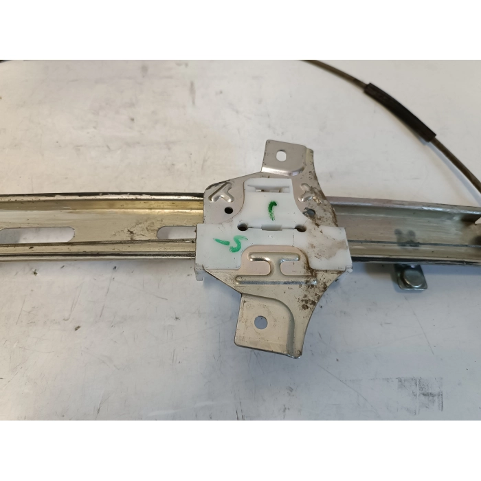 82402-0X010 MOTORINO ALZAVETRO ANTERIORE ANT DESTRO DX HYUNDAI I10 (2007\2010)