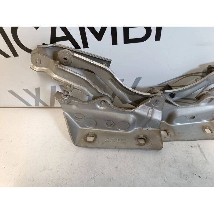 A1698800328 - A1698800428 2 CERNIERE COFANO ANTERIORE MERCEDES CLASSE B W245 CERNIERA