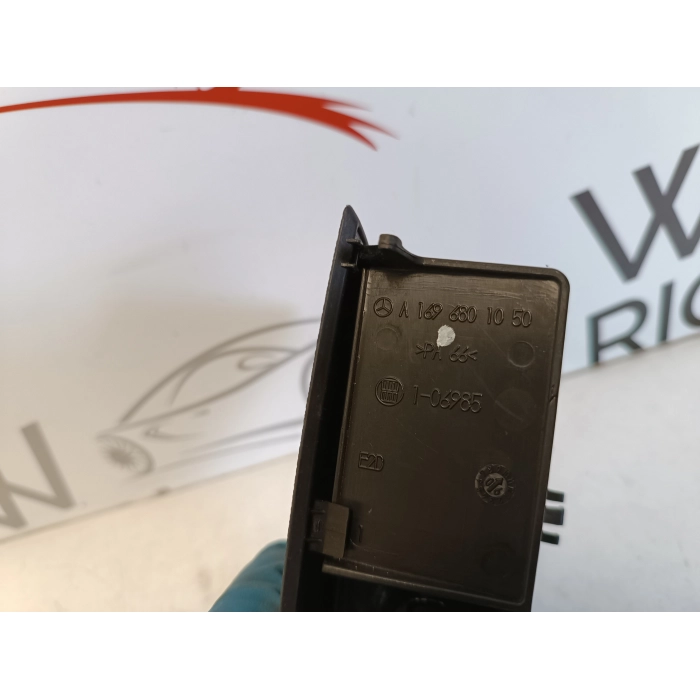 A1696801050 CASSETTO VANO PORTAOGGETTI MERCEDES CLASSE A W169 - CLASSE B W245