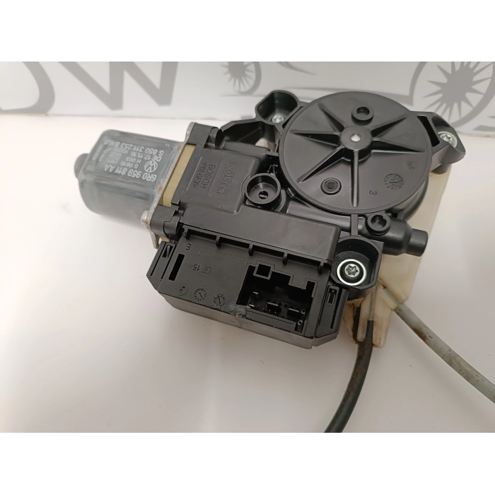 6R0959811AA - 0130822532 MOTORINO ALZAVETRO POSTERIORE SINISTRO VW POLO 6R 6C
