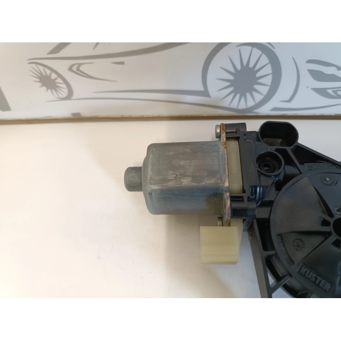 5Q0959801A - 0130822715 MOTORINO ALZAVETRO ANTERIORE SINISTRA SX VW GOLF 8 8.5