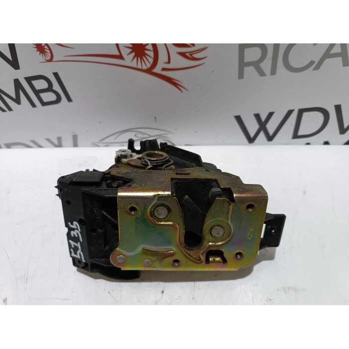2S4AA21812GA SERRATURA PORTA ANTERIORE DESTRO FORD FOCUS (DAW\DBW) 1998\2005