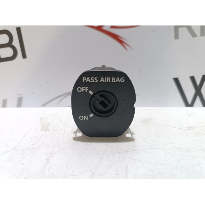 YWL500050PVJ INTERRUTTORE PULSANTE ON \ OFF AIRBAG RANGE ROVER SPORT (2005\2011)