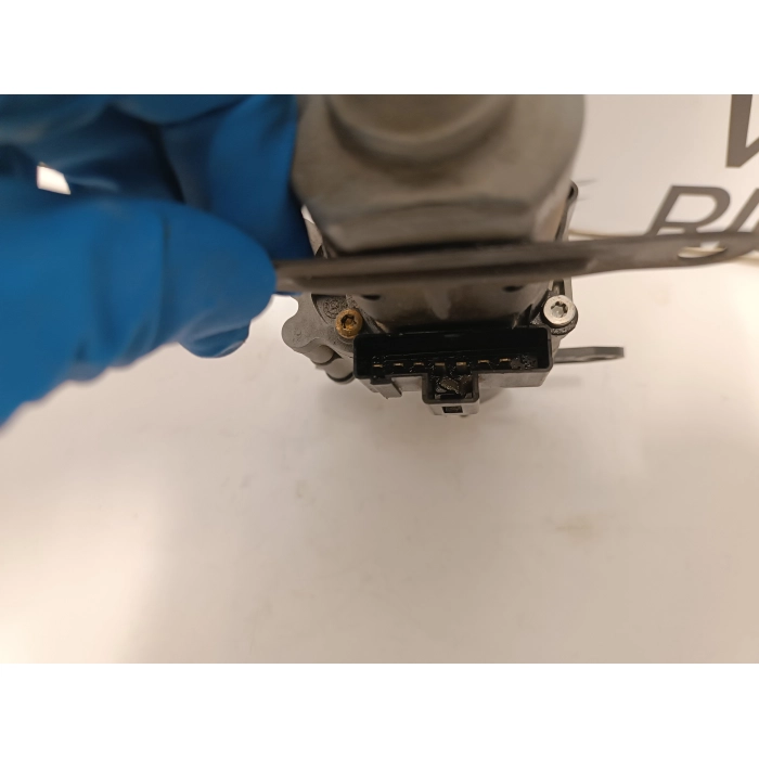 U10724F - 7746804601 MOTORINO CHIUSURA PORTA SCORREVOLE DESTRA CHRYSLER VOYAGER CENTRALINA