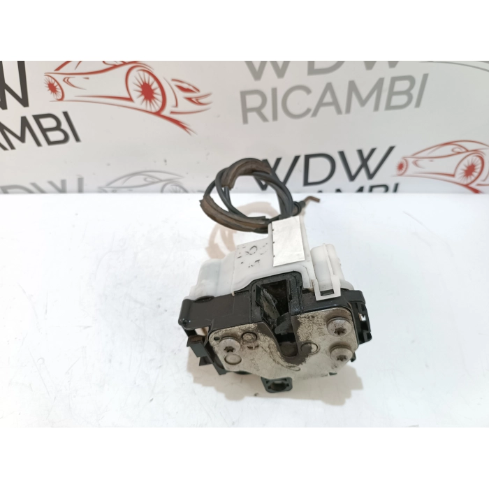 51827594 SERRATURA CHIUSURA PORTA ANTERIORE DESTRO FIAT 500 (DAL 2007 IN POI >)